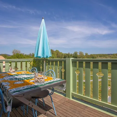 T3 Au Calme Avec Terrasse * Cogolin