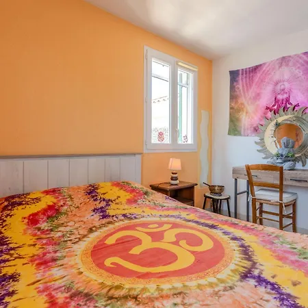 Appartement T3 Au Calme Avec Terrasse Cogolin